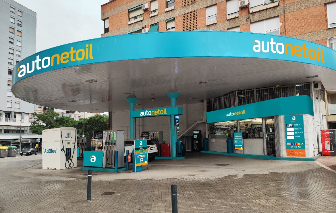 nueva gasolinera low cost autonetoil